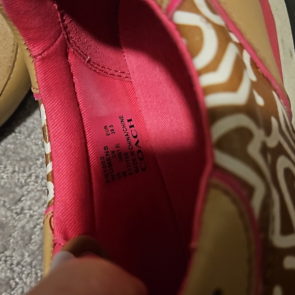 Almost new! Coach leather and suede shoes - Picture 9 of 11